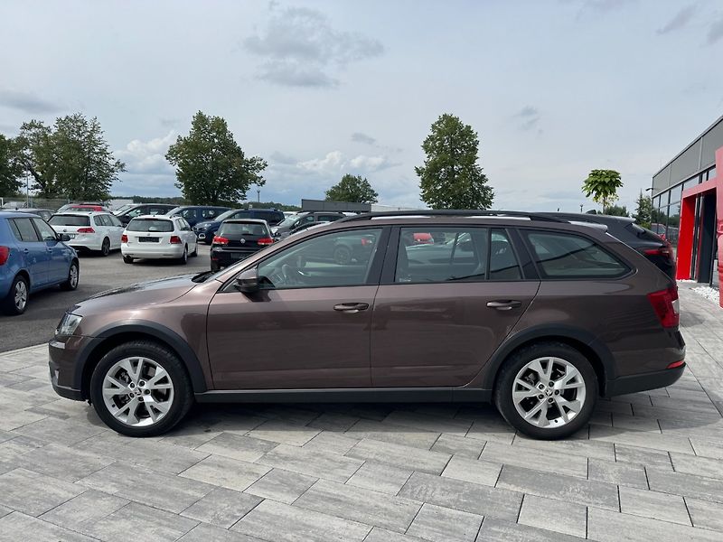 Škoda Octavia (2016) Scout 2.0 TDI 4x4 135kW - fotka 8 z 35