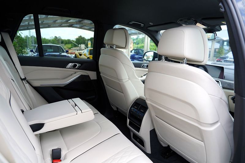 BMW X5 40d xDrive, Mpaket/21/Led/ČR - fotka 26 z 49