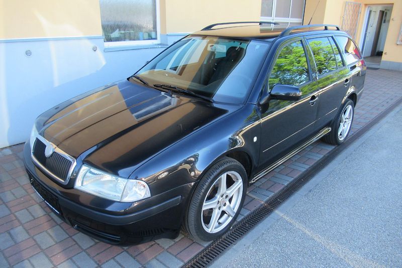 Škoda Octavia 1.9 TDi TOUR AUT. KLIMA TAŽNÉ - fotka 5 z 19
