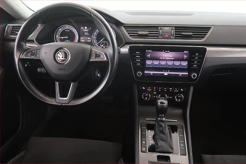 Škoda Superb (2020) Style 2.0 TDI - fotka 7 z 19