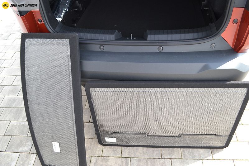 Dacia Bigster JOURNEY MILD HYBRID 140 - fotka 22 z 62