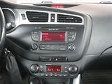 Kia Ceed (2012) 1.6 CRDi, Tempomat - náhled 11