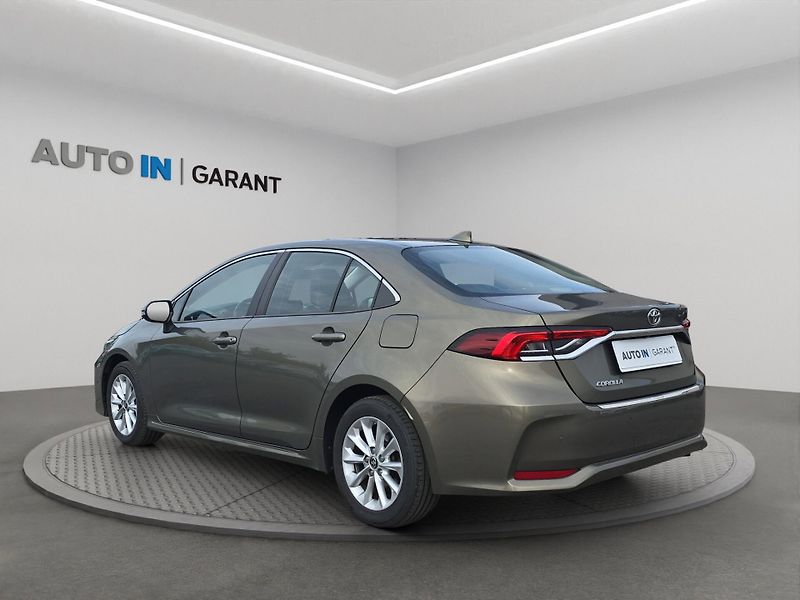 Toyota Corolla (2020) 1.6 VVT-i 97kW, Serv. kniha, z - fotka 7 z 25
