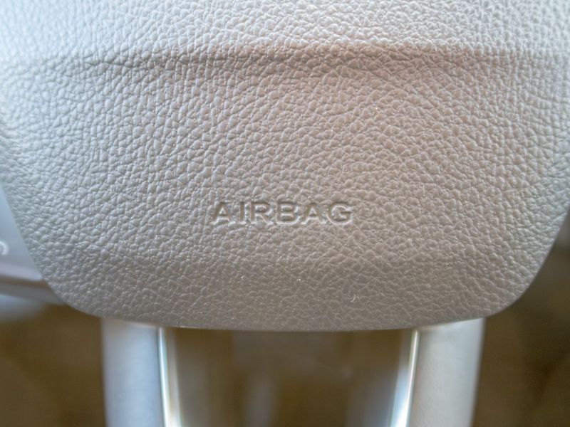 Ford Kuga (2019) 1.5T 110KW – PLNÝ SERVIS! - fotka 33 z 54