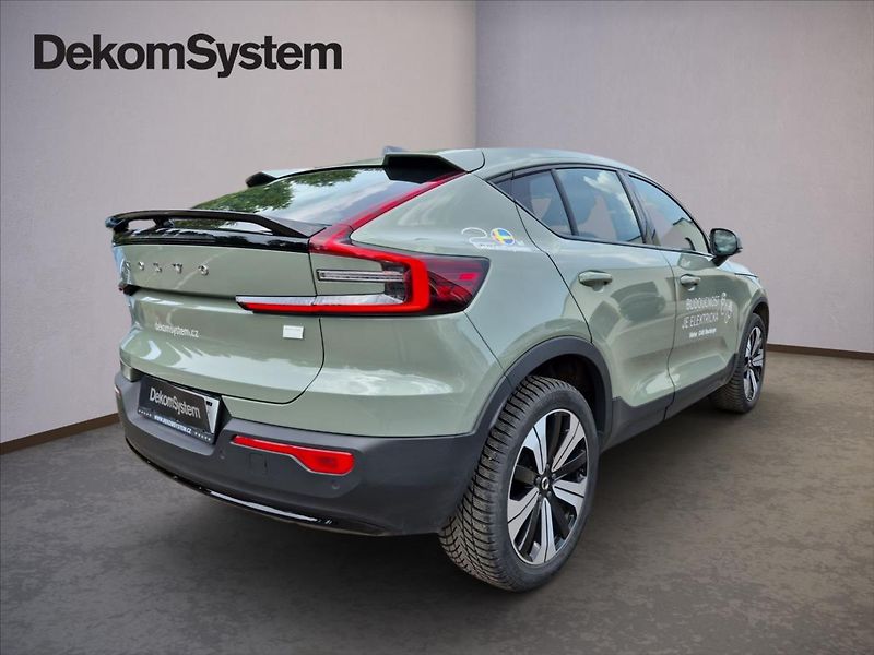 Volvo C40 0,0 Recharge Plus - fotka 3 z 18