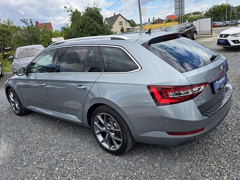 Škoda Superb 2.0 TDI DSG WEBASTO PANORAMA  - fotka 4 z 35