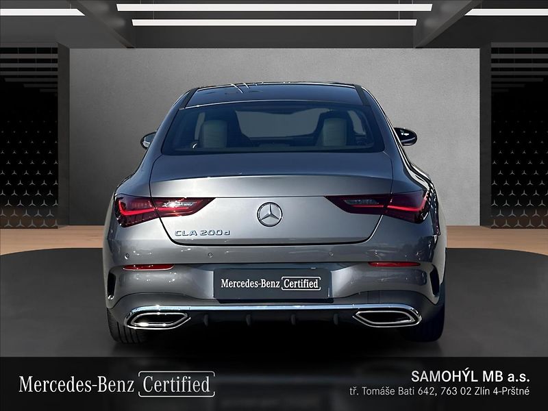 Mercedes-Benz CLA 200d AMG linie Style Edition - fotka 4 z 12