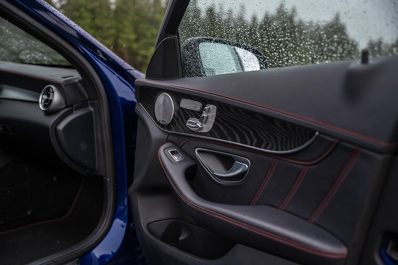 Mercedes-Benz Třídy C (2019) 43 AMG Night packet, Burmester - fotka 32 z 36