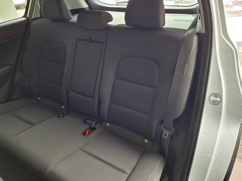 Kia Sportage (2016) 1.7CRDi 85kW -1.MAJITEL-KAMERA - fotka 29 z 41