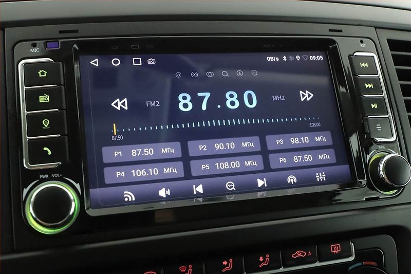 Volkswagen Multivan (2014) Highline 2.0 TDI - fotka 11 z 18