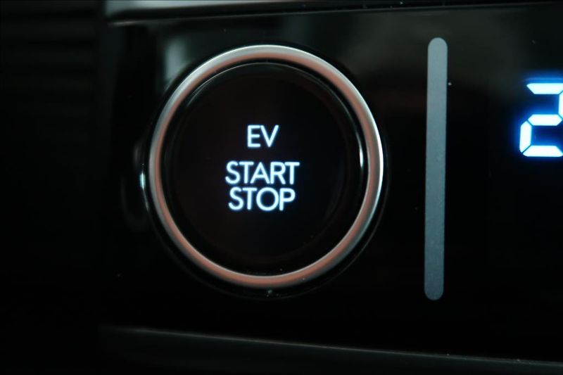 Hyundai Ioniq 5 0,0 Power Style Premium PANORA - fotka 12 z 26