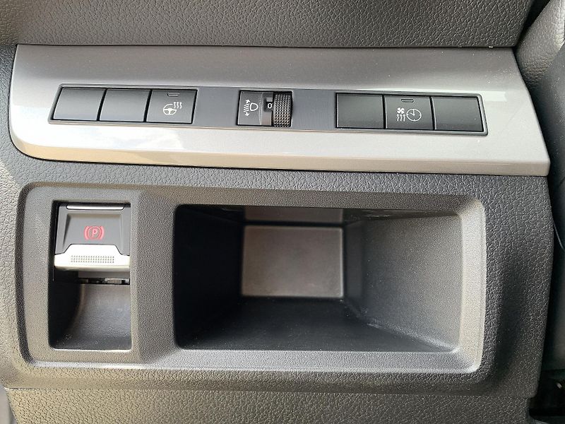 Toyota ProAce Verso L2 VIP WEBASTO 2.0 D-4D AT8 - fotka 20 z 32