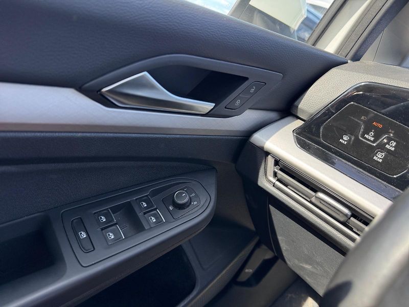 Volkswagen Golf Variant (2021) LIFE 2.0TDI 85kW CZ DPH  - fotka 11 z 11