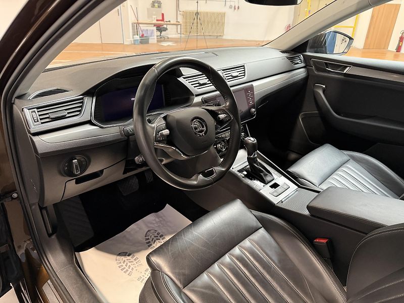Škoda Superb 1.5 TSI 110kW ACT Style Combi - fotka 5 z 14