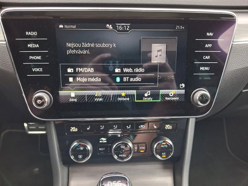 Škoda Superb (2022) Combi Scout DSG 4x4 2,0TDi 147 - fotka 18 z 35