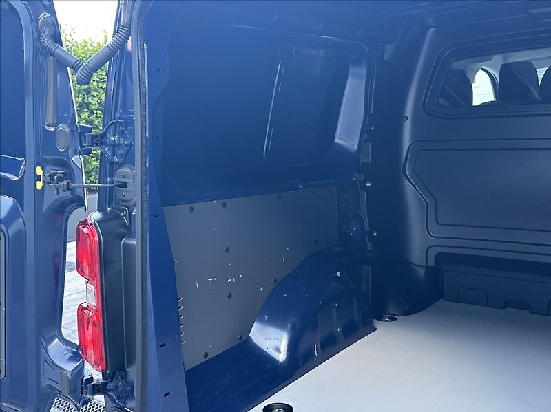 Opel Vivaro 2,0 CDTI 150PS  L2 Kombi-6 Enj - fotka 39 z 53