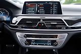 BMW Řada 7 750i xDrive Mpaket/530 PS - náhled 40