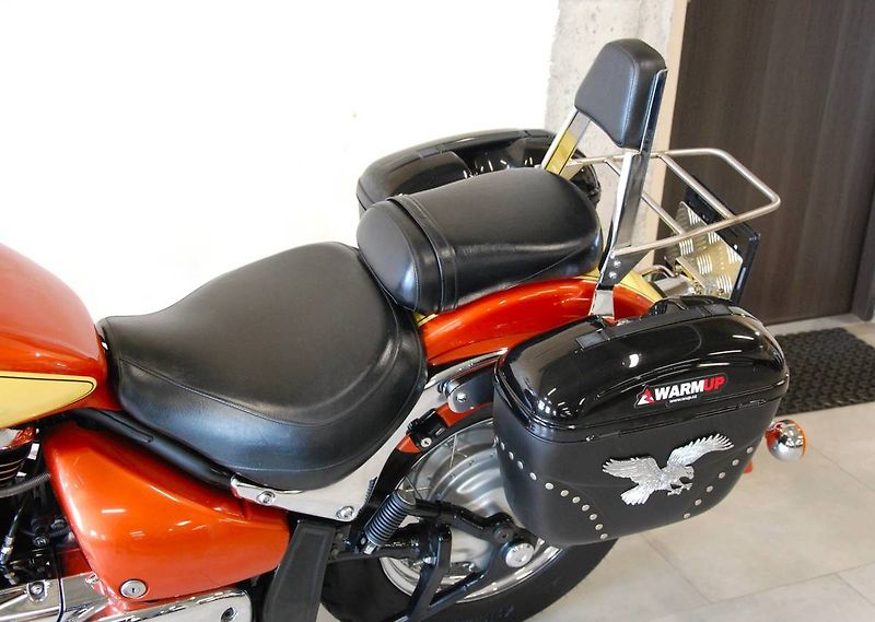 Suzuki VL 800 Intruder Volusia (2003) VÝPRODEJ, hezký s - fotka 17 z 20
