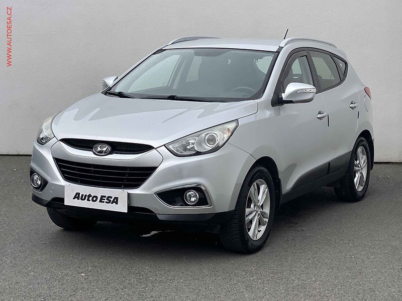 Hyundai ix35 (2013) 1.6 GDi, ČR, AC, tempo, park - fotka 3 z 16