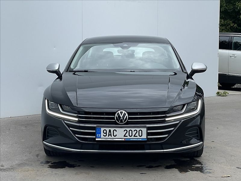 Volkswagen Arteon Shooting Brake 2,0 TDI DSG Elegance Premium - fotka 21 z 23