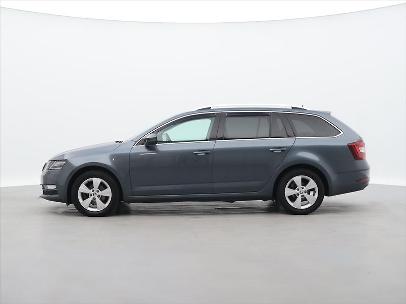 Škoda Octavia 1,6 TDi 85 kW Style Tažné Klim - fotka 4 z 30