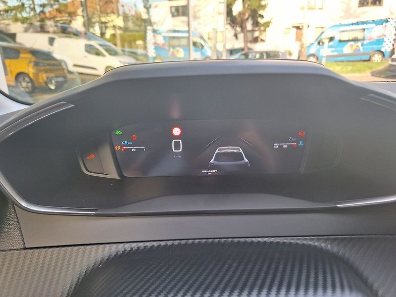 Peugeot 208 (2026) ALLURE 1.2 TURBO 100k MAN6 - fotka 13 z 18