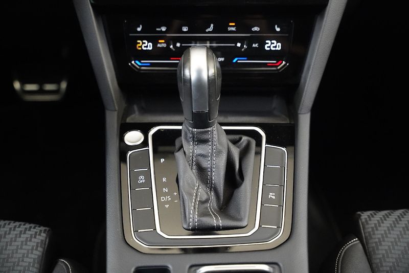 Volkswagen Passat - fotka 23 z 27