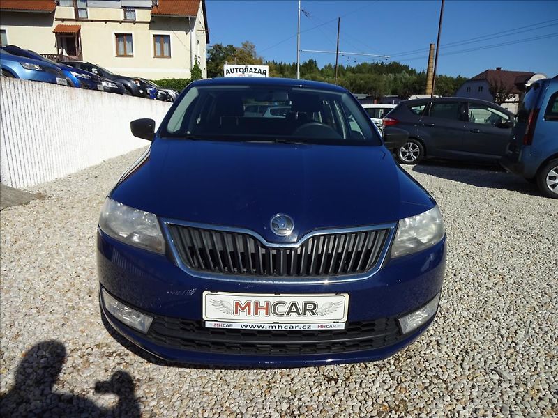 Škoda Rapid 1,2i 55kW - fotka 2 z 49