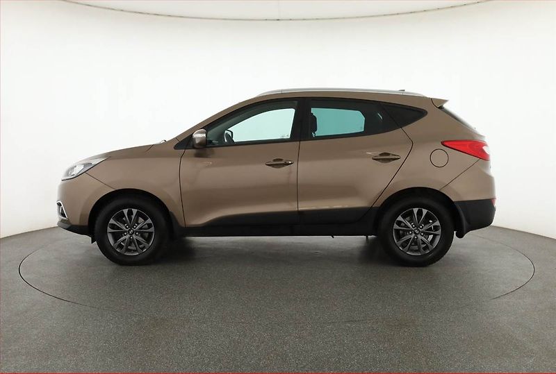Hyundai ix35 (2015) 2.0 CRDi, 4X4, Serv.kniha - fotka 3 z 17