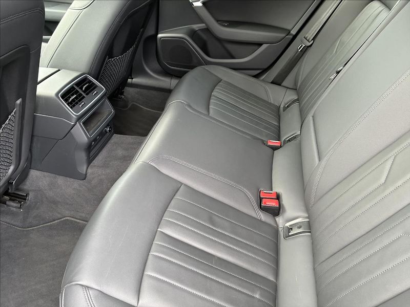 Audi A6 2,0 TDI WEBASTO,TAŽNÉ,KŮŽE - fotka 13 z 28