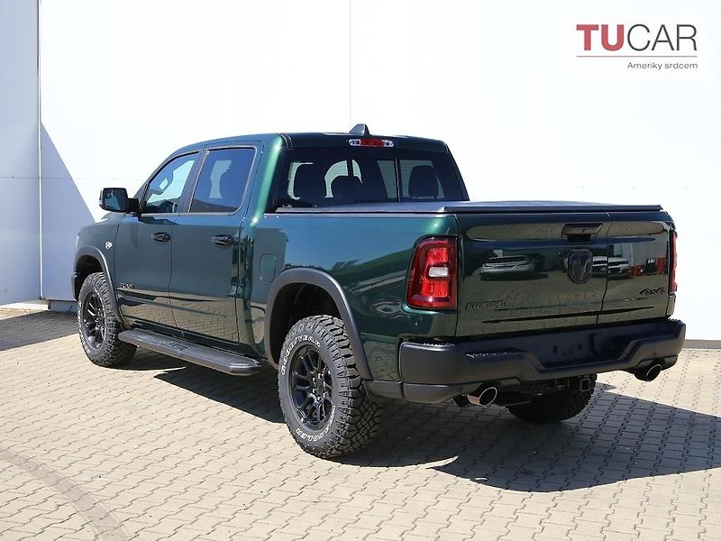 Dodge RAM (2026) 1500 Rebel 5.7 V8 2026 - fotka 4 z 39