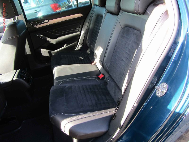 Volkswagen Passat (2020) 2.0TDI, ČR, LED, navi - fotka 10 z 18
