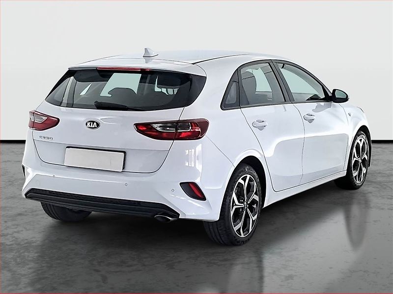 Kia Ceed (2021) 1.0 T-GDI, Serv.kniha - fotka 5 z 17