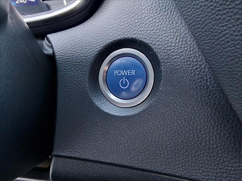 Toyota Corolla 1.8 Hybrid Comfort,ČR ,1.Maj. - fotka 36 z 48