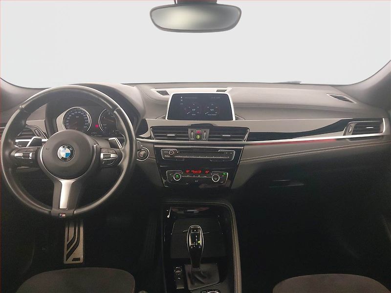BMW X2 (2018) M Paket sDrive18d, Automat - fotka 8 z 22