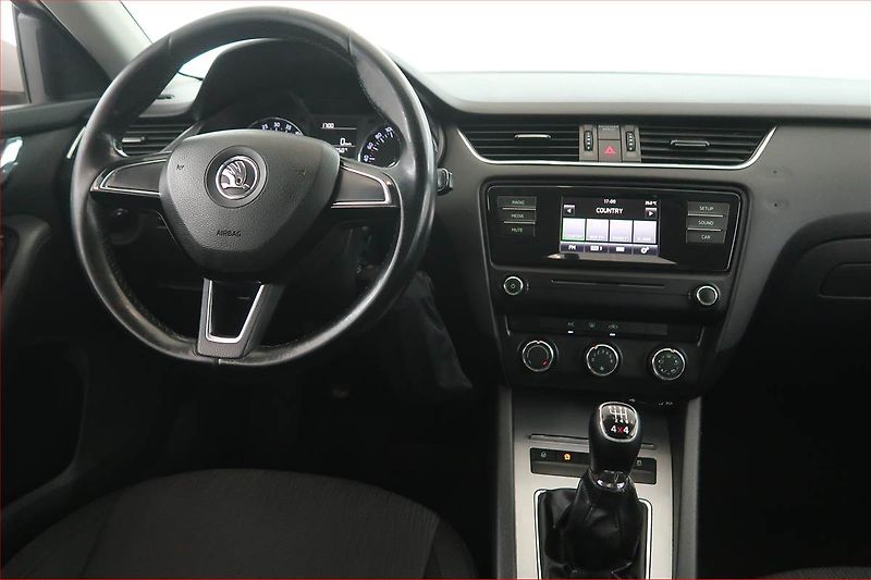 Škoda Octavia (2015) 1.6 TDI 4x4, 4X4 - fotka 7 z 15