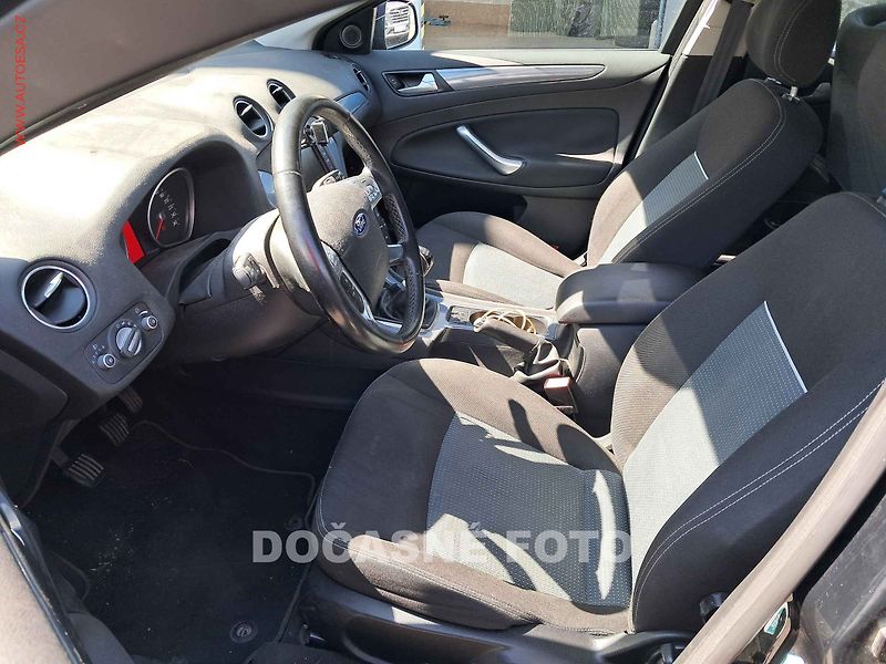 Ford Mondeo (2010) 2.0TDCi, servis.kniha - fotka 3 z 3