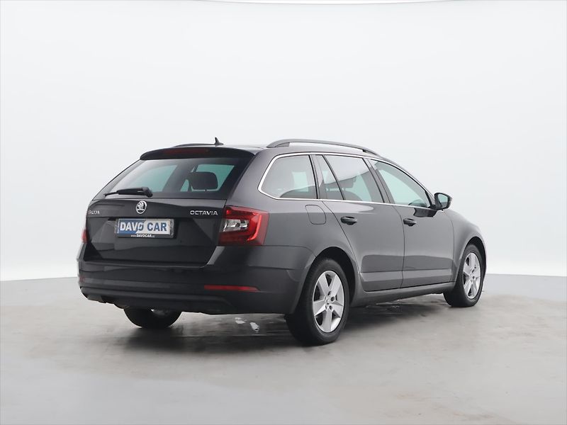 Škoda Octavia 2,0 TDI 110kW DSG Style LED - fotka 7 z 26
