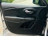 Jeep Cherokee 2.0D 4x4 AUT KAMERA TAŽNÉ LED - náhled 35