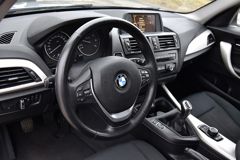 BMW Řada 1 1.6d 6st, KLIMA, TEMPOMAT, ALU - fotka 8 z 50