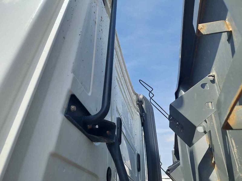 Mercedes-Benz Ostatní Arocs 3551 KH Kipper 2x Bordma - fotka 98 z 101