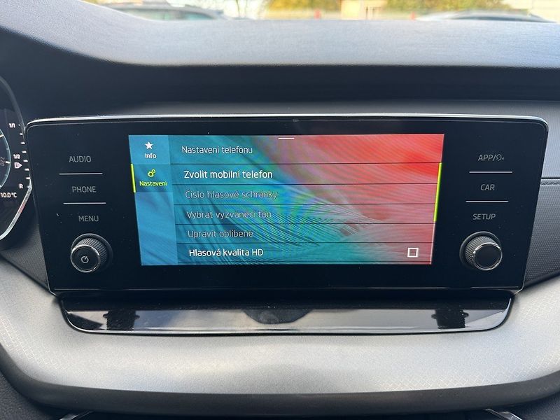 Škoda Octavia (2020) 2.0TDi LED Digi Klima - fotka 12 z 50