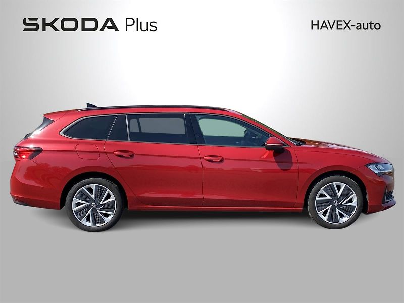 Škoda Superb (2025) Combi 1.5 TSI DSG Selection - fotka 3 z 38