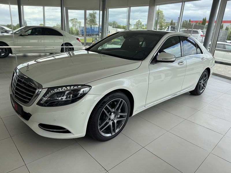 Mercedes-Benz Třídy S 350d 4MATIC*Panorama*Masáž*AMG - fotka 2 z 36