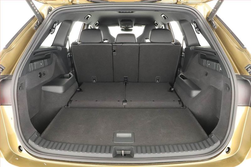 Škoda Kodiaq (2025) 2.0 TDI, SPORTLINE, 4X4 - fotka 19 z 20