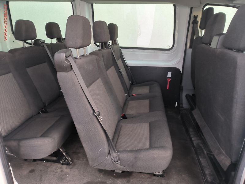 Ford Transit (2015) 2.2TDCi L2H3 9míst, ČR, AC - fotka 11 z 17