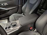 BMW Řada 3 320 i xDrive - náhled 22