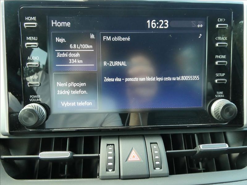 Toyota RAV4 2,5 Hybrid,1.maj,ČR,tažné - fotka 25 z 33
