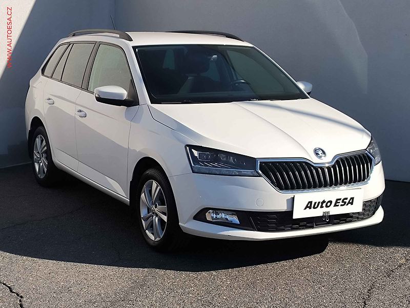 Škoda Fabia (2022) 1.0 TSi, 2.maj,ČR, Ambition - fotografie inzerátu