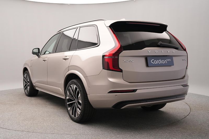 Volvo XC90 (2026) T8 AWD Plug-in DARK PLUS 7m - fotka 10 z 27